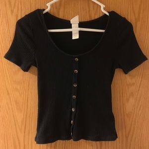 Black H&M crop top